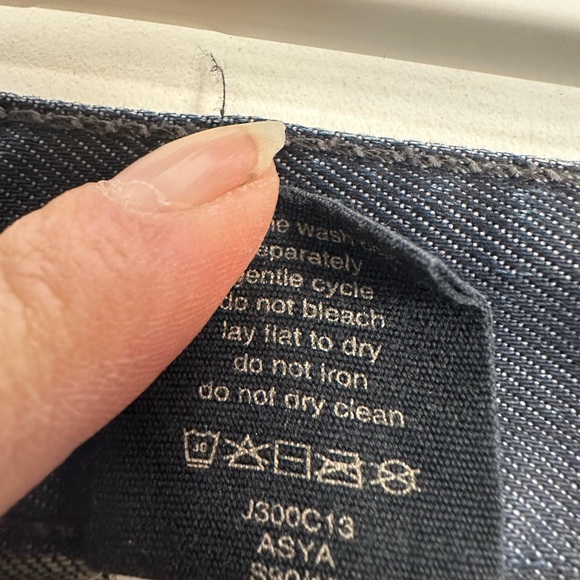 John Varvatos Men’s Distressed Jeans 31Rx27 - Picture 6 of 6